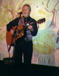 Bryn Phillips